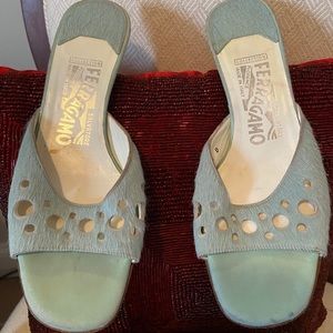 Teal camel hair cheese hole collection mule